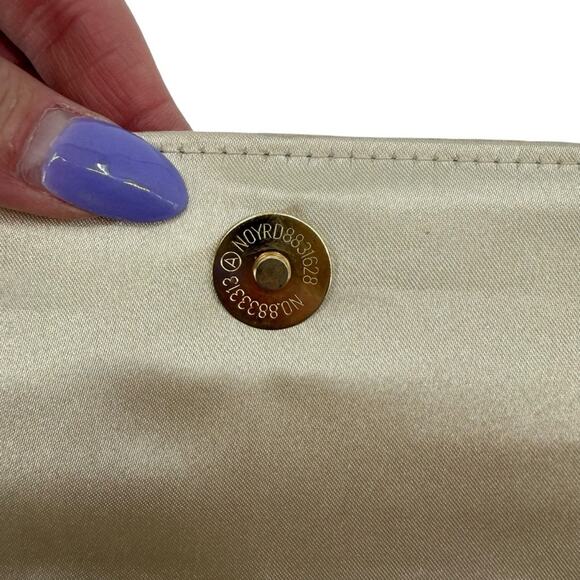 Badgley Mischka Maria Allover Crystal Envelope Clutch Gold Jeweled Evening Party - Picture 8 of 11